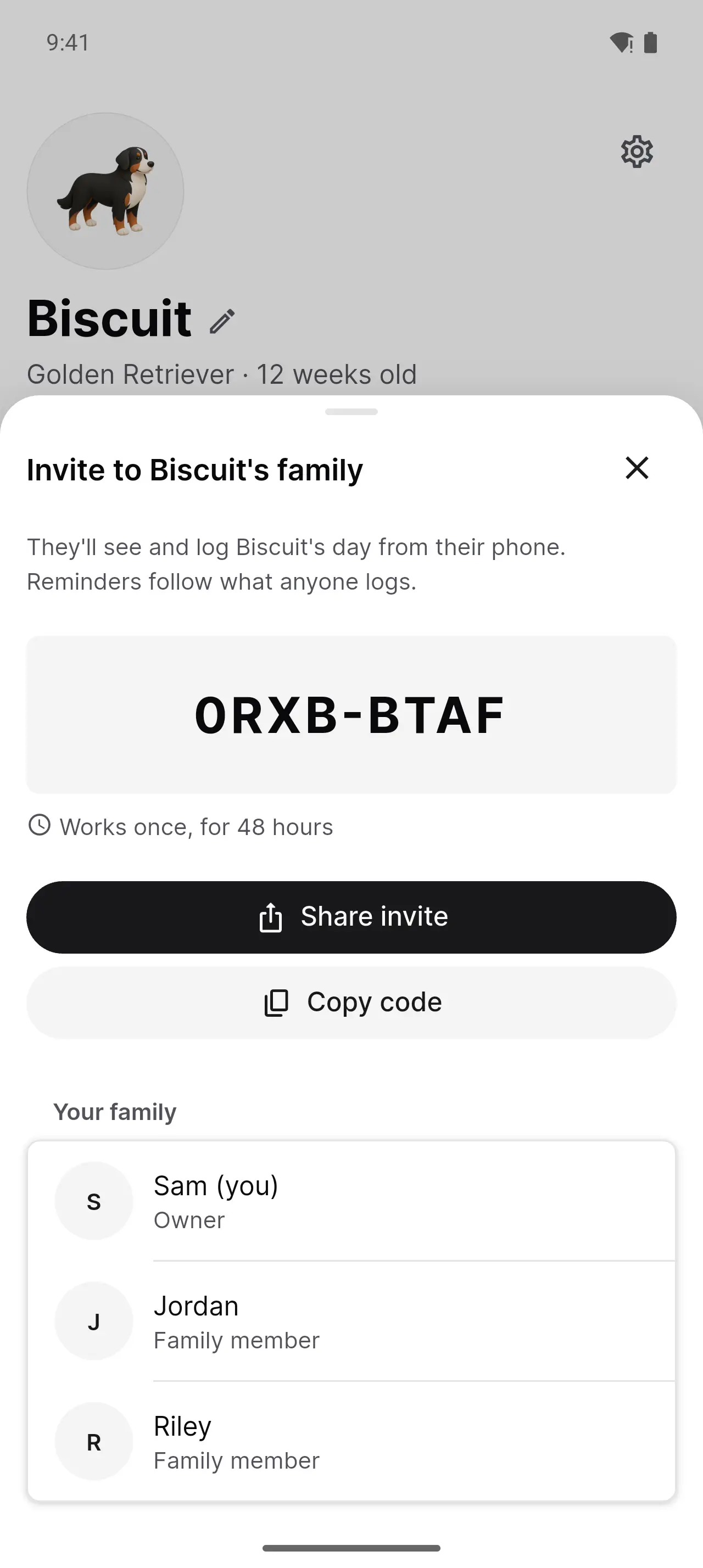 The Wags invite sheet: a one-time family invite code and the family list.